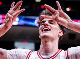 Amaël L'Etang a été élu joueur de la semaine de l'Atlantic Ten en NCAA