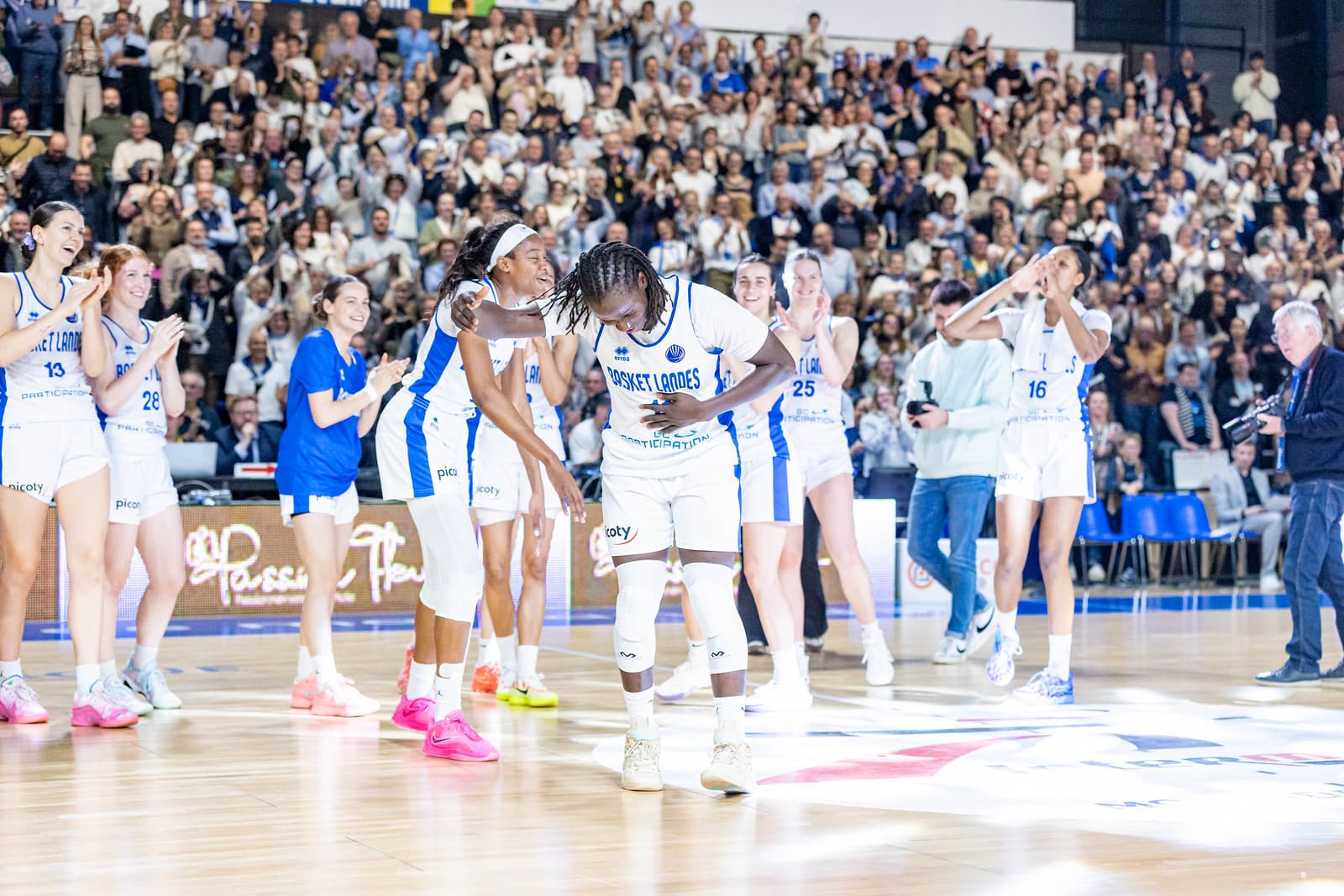 Basket Landes domine Bourges et s’offre une finale à Bercy
