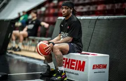 Chris Lykes, ici avec le Spirou Charleroi, arrive chez le champion de Suisse