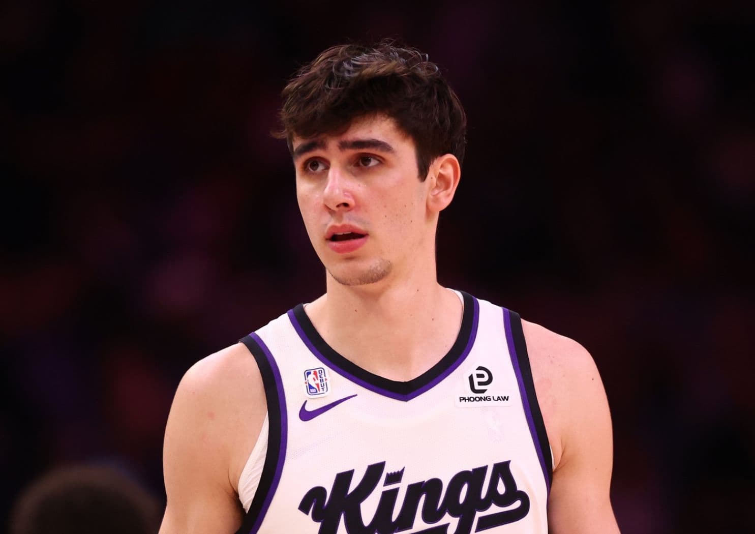 Un joueur majeur des Kings se blesse, une opportunité en or pour Maxime Raynaud