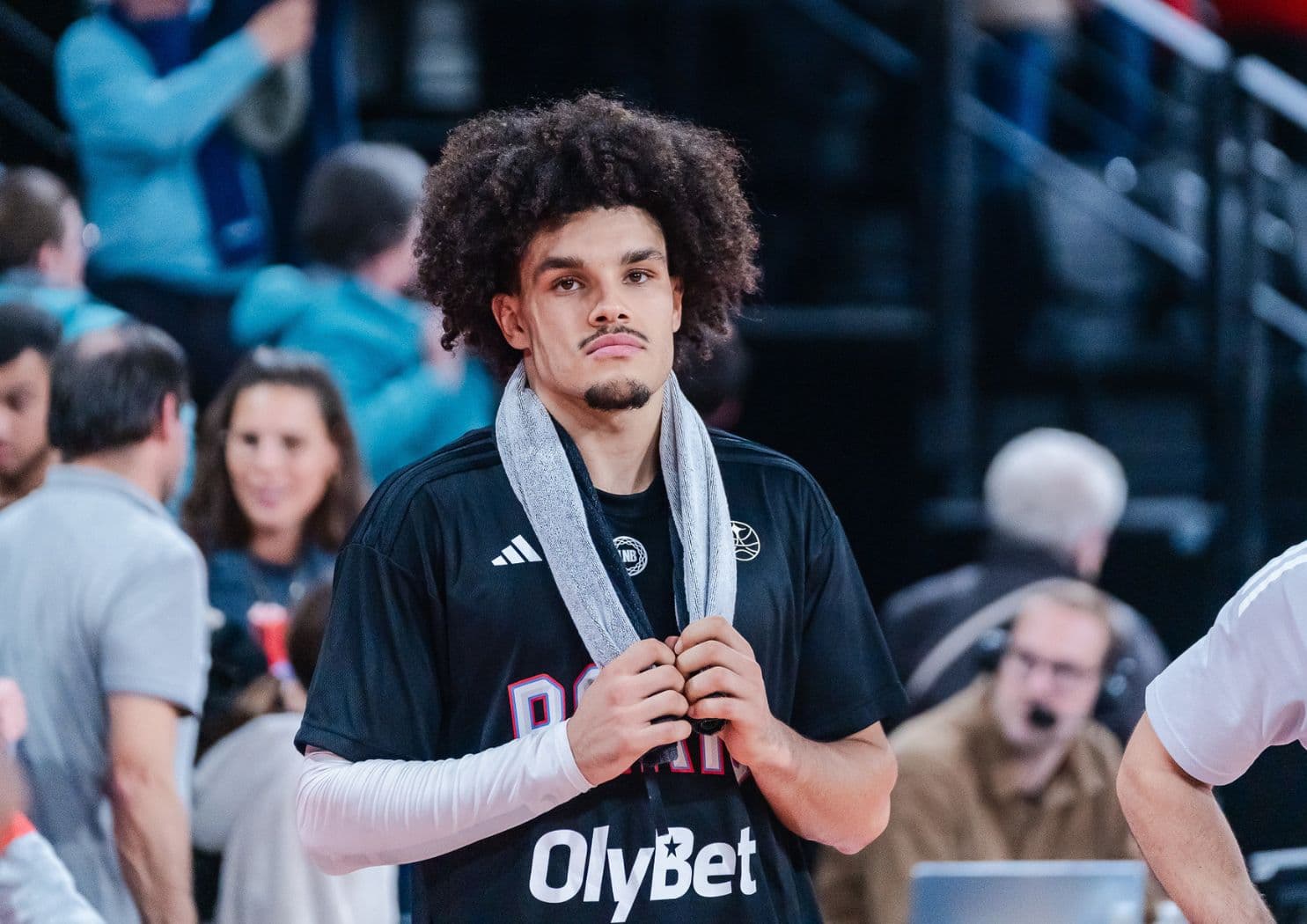 Paris va devoir faire son premier match de la saison sans… Nadir Hifi chez l’Olympiakos