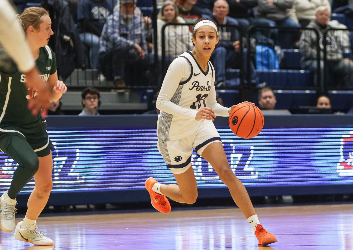 ITW Téa Cléante : « Mon plan est de faire 3 ans aux États-Unis… Je suis venue pour l’école aussi ! »