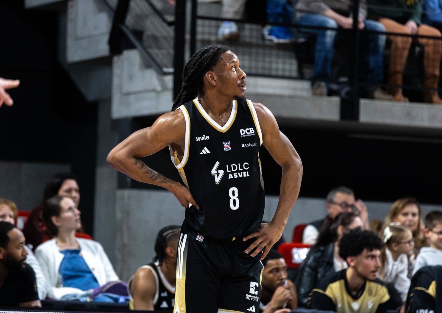 L’ASVEL a tenté le tout pour le tout à 3-points contre l’Olympiakos, mais concède sa 5e défaite d’affilée