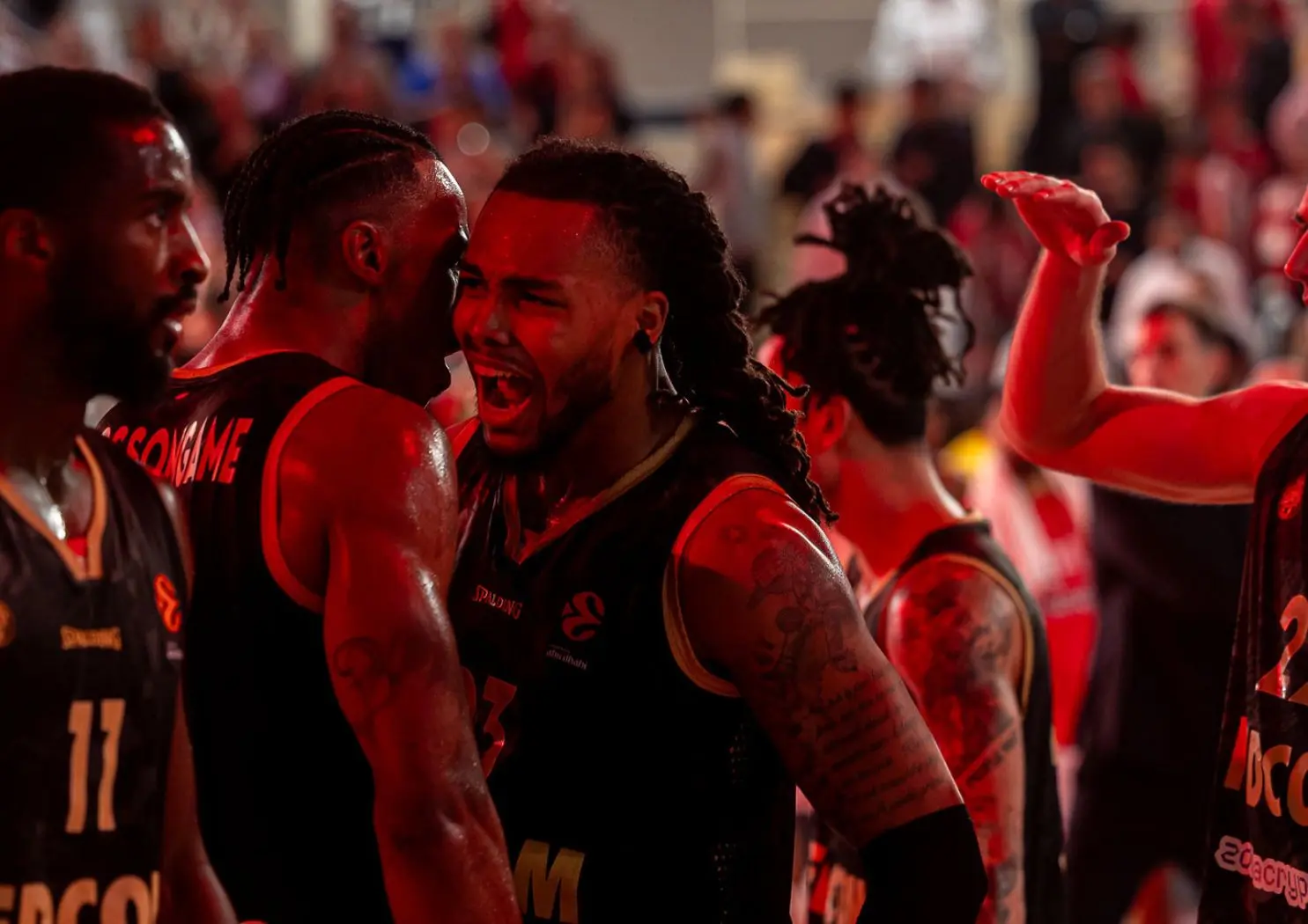 Monaco finit en beauté la saison régulière et aura deux chances au play-in, Paris subit la loi du Zalgiris