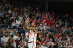 Elric Delord a encensé son arrière vedette Jeremiah Hill ce samedi après la victoire contre Cholet