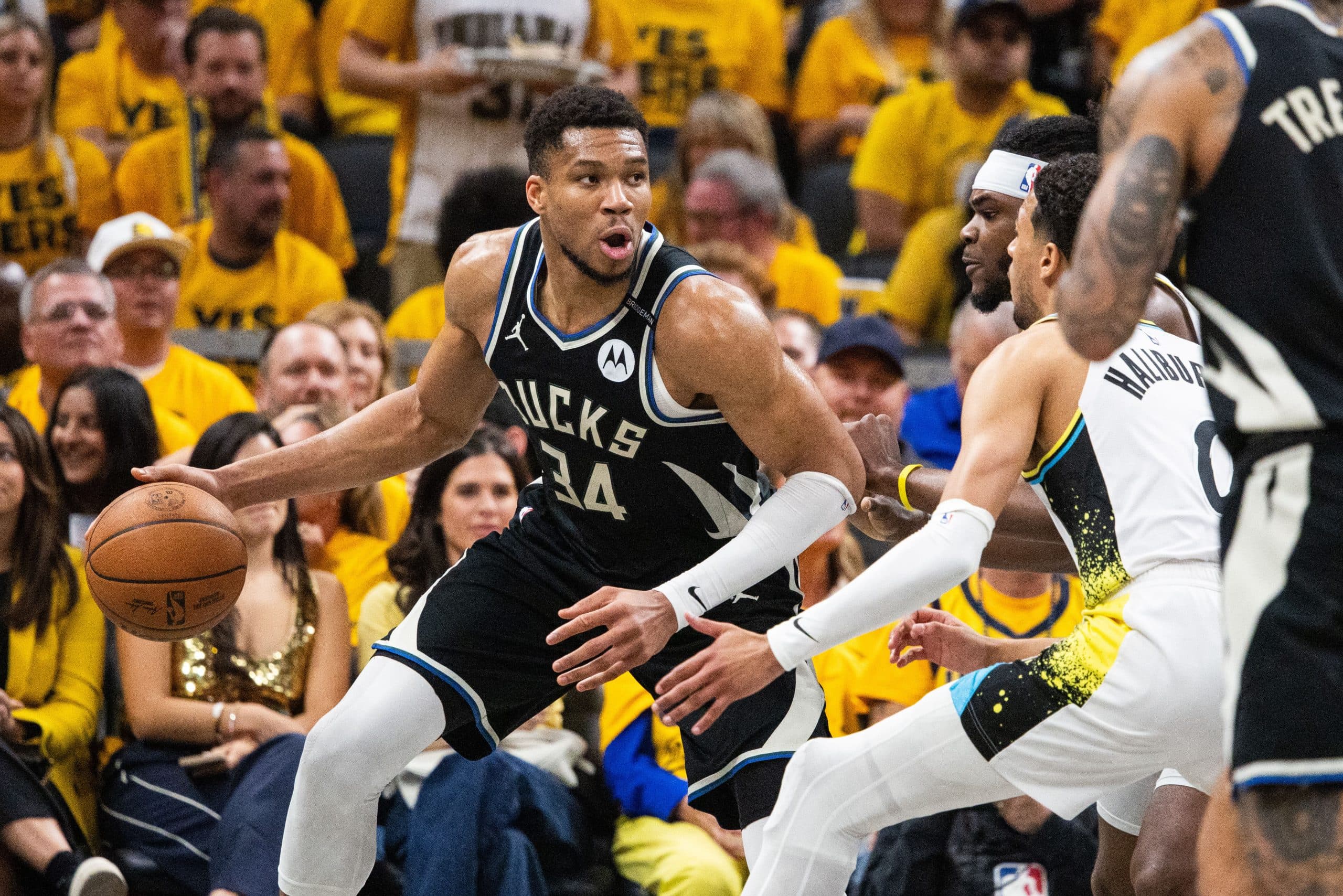 Giannis Antetokounmpo va « probablement » rester aux Milwaukee Bucks