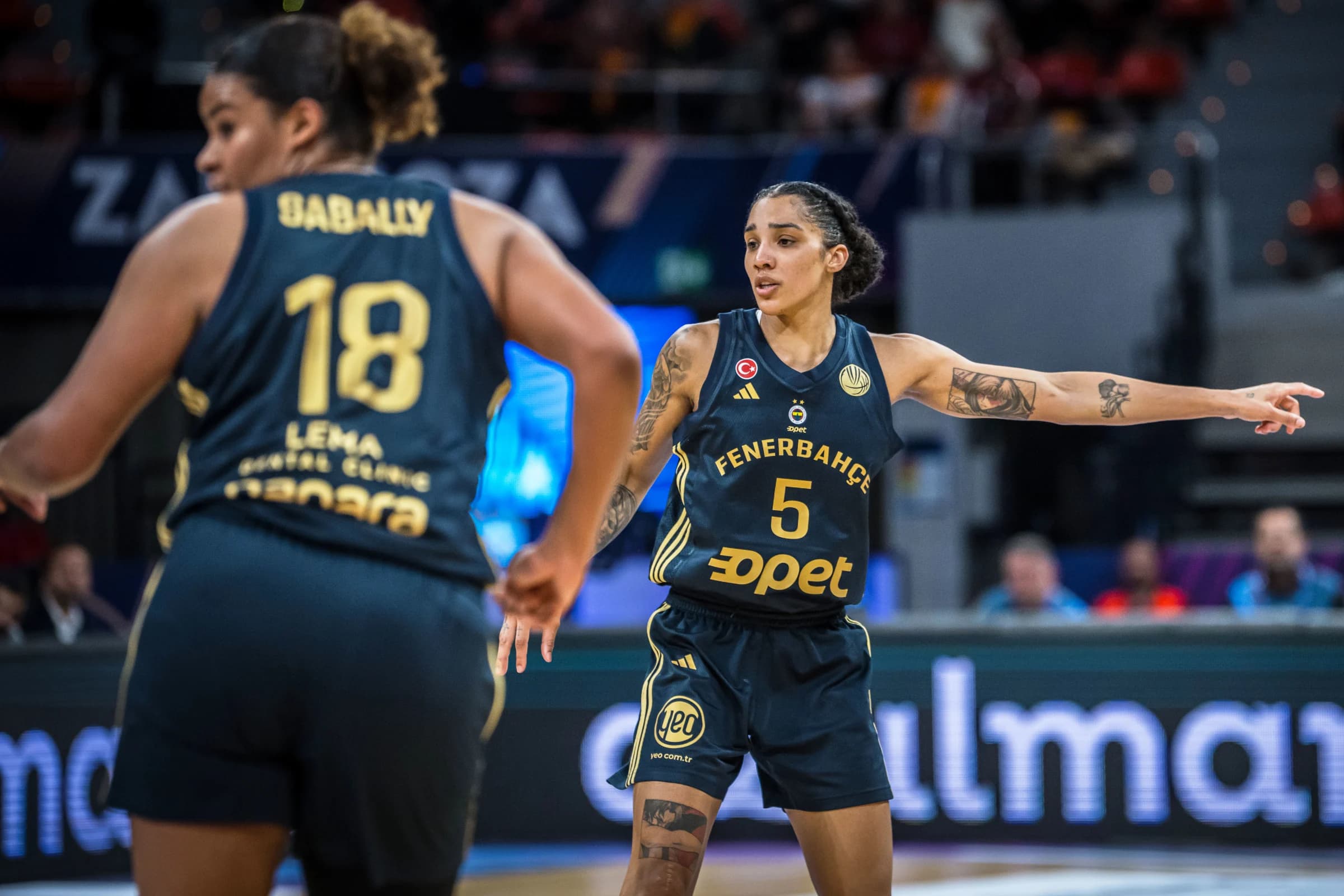 Dans la douleur, le Fenerbahçe de Williams et Badiane se console avec la 3e place