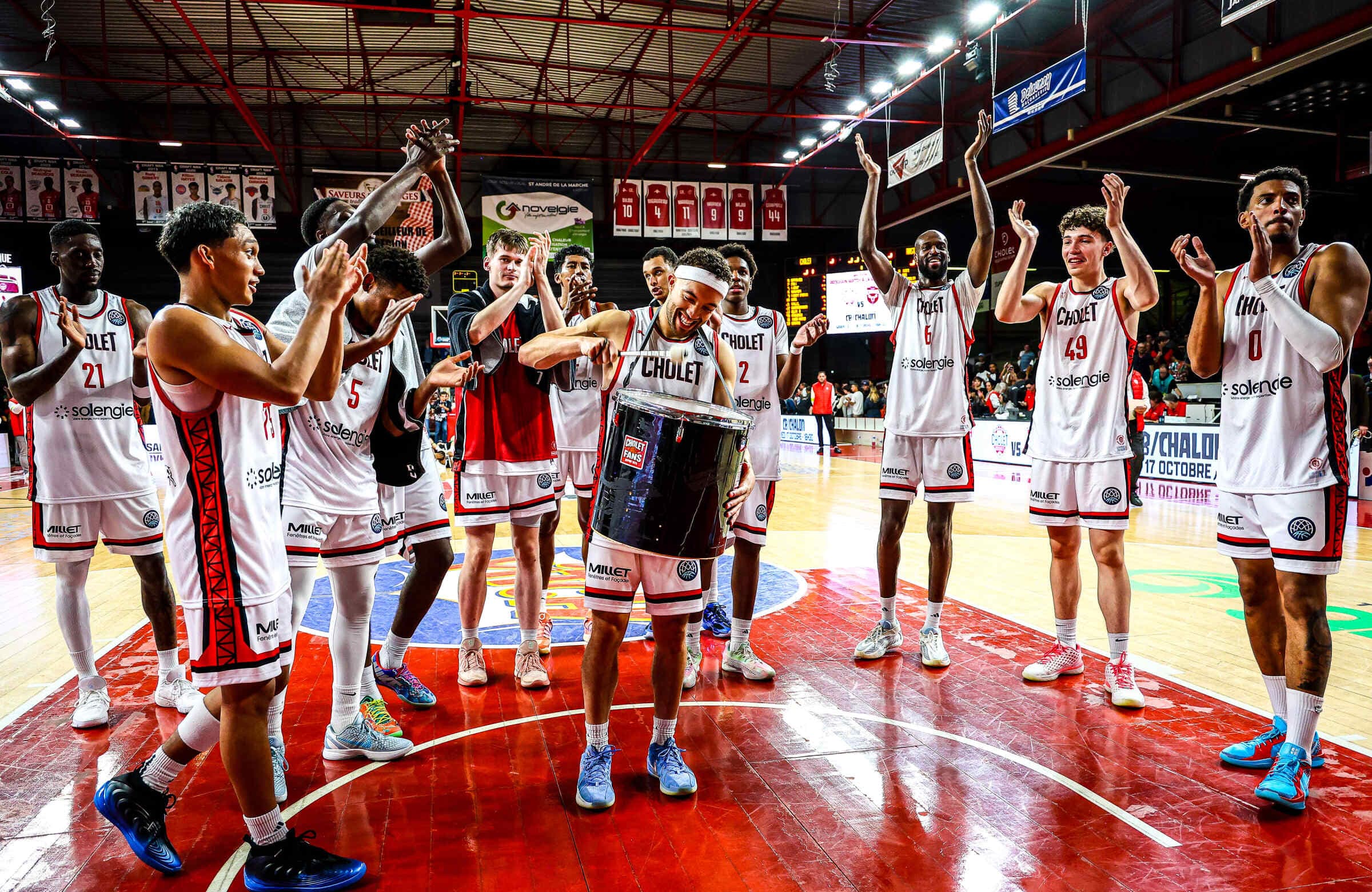 4 à la suite : en pleine forme, Cholet enchaîne un quatrième succès et conforte sa 1ère place en BCL !