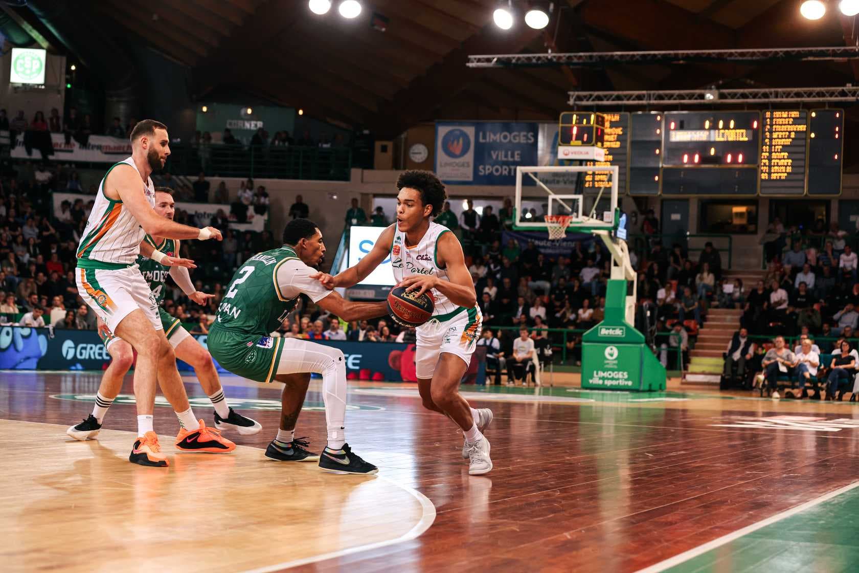 Au Portel, les jeunes joueurs prennent leurs marques en Betclic ÉLITE dans un contexte délicat