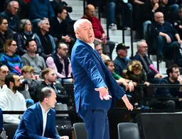 Laurent Legname a pesté contre l'arbitrage après la défaite de Dijon chez l'ASVEL