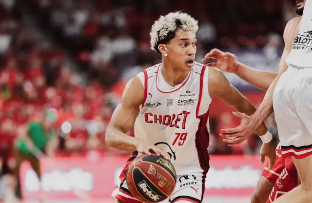 La passe de trois pour Cholet, tombeur de l'Elan Béarnais à la Meilleraie