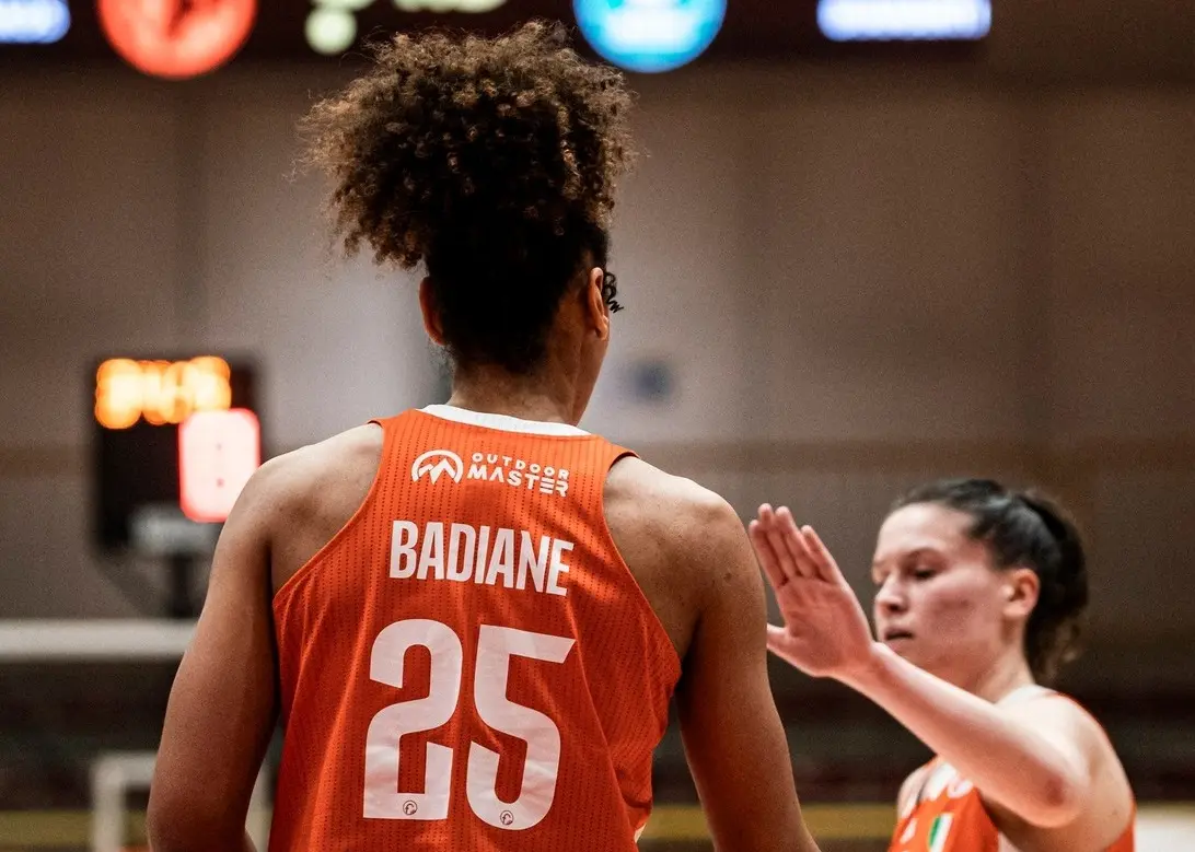 Marième Badiane et Schio en demi-finale des Playoffs en Italie