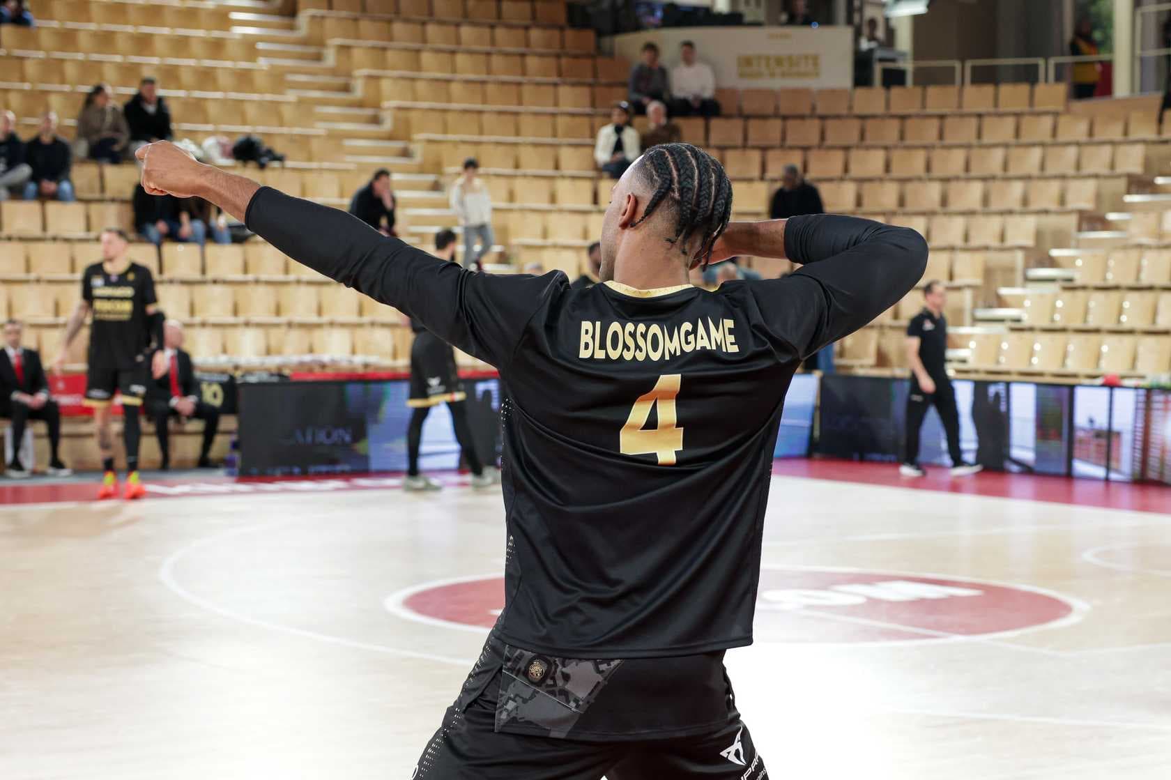 En pleine tempête, l’AS Monaco soigne son moral contre Le Portel