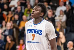 Narcisse Ngoy est le meilleur rebondeur d'ELITE 2