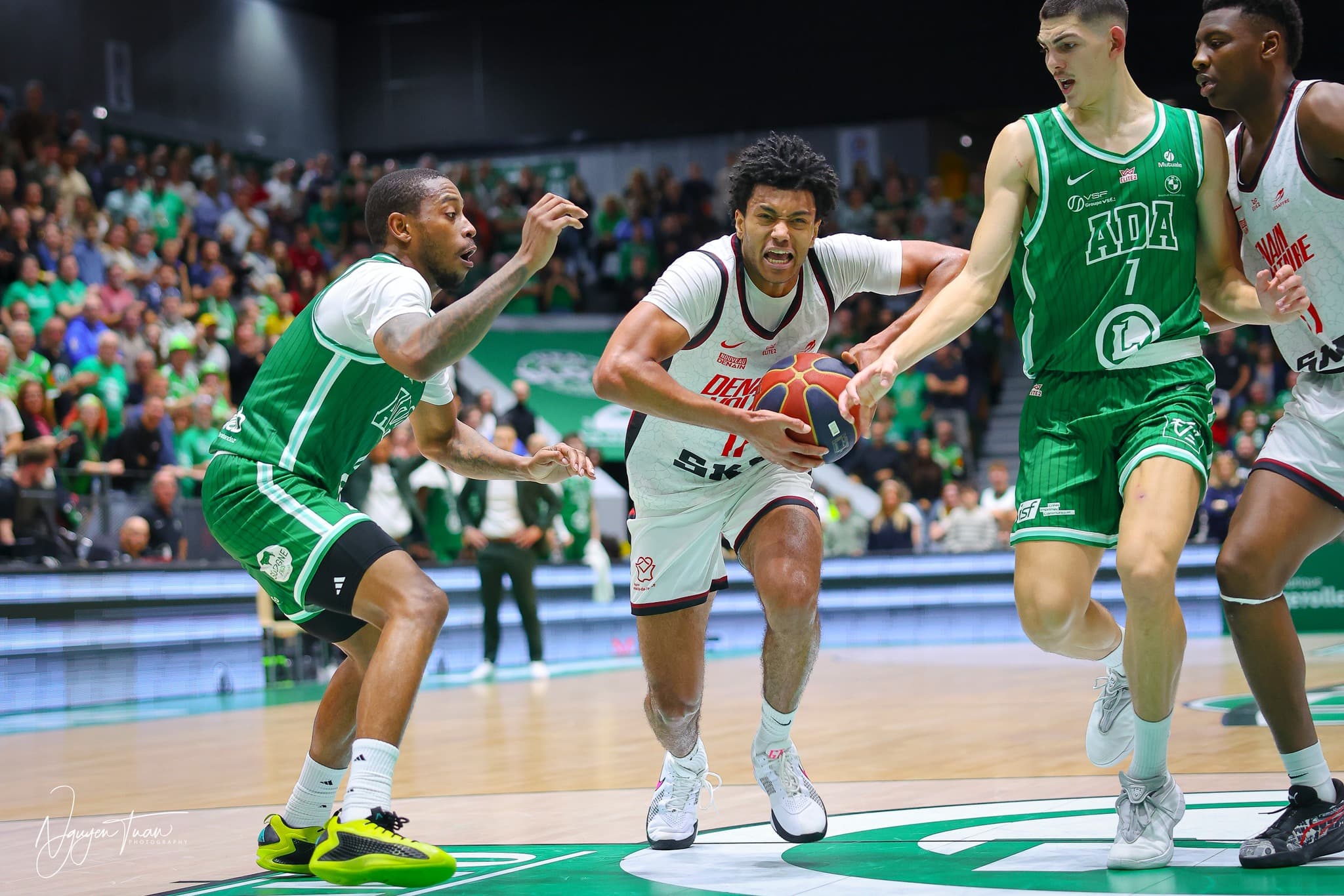 Denain, sur le podium d’ÉLITE 2, assume sa position : « Les joueurs sont des compétiteurs et vous n’avez même pas idée de leurs ambitions »