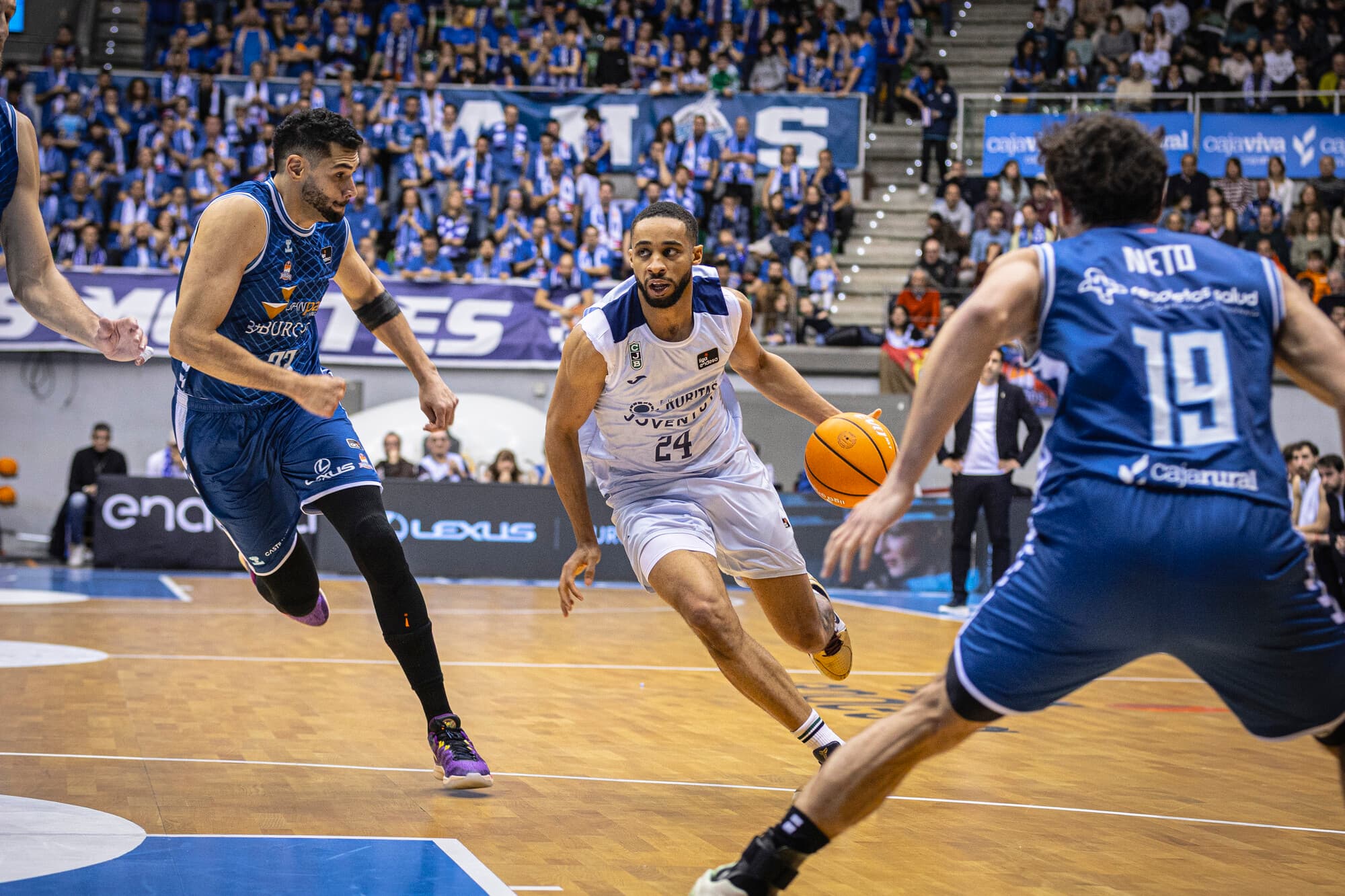 L’ex-Dijonnais Cameron Hunt flambe en Liga Endesa !