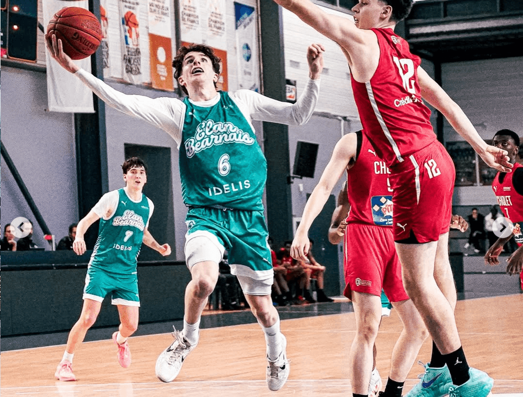 Clément Moré explose les compteurs avec 47 points en U18 France