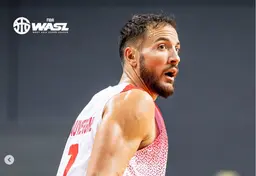 Joffrey Lauvergne joue au Koweït cette saison