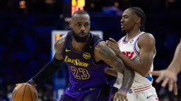 Nick Nurse dévoile un indice sur l'utilisation de LeBron James aux Sixers