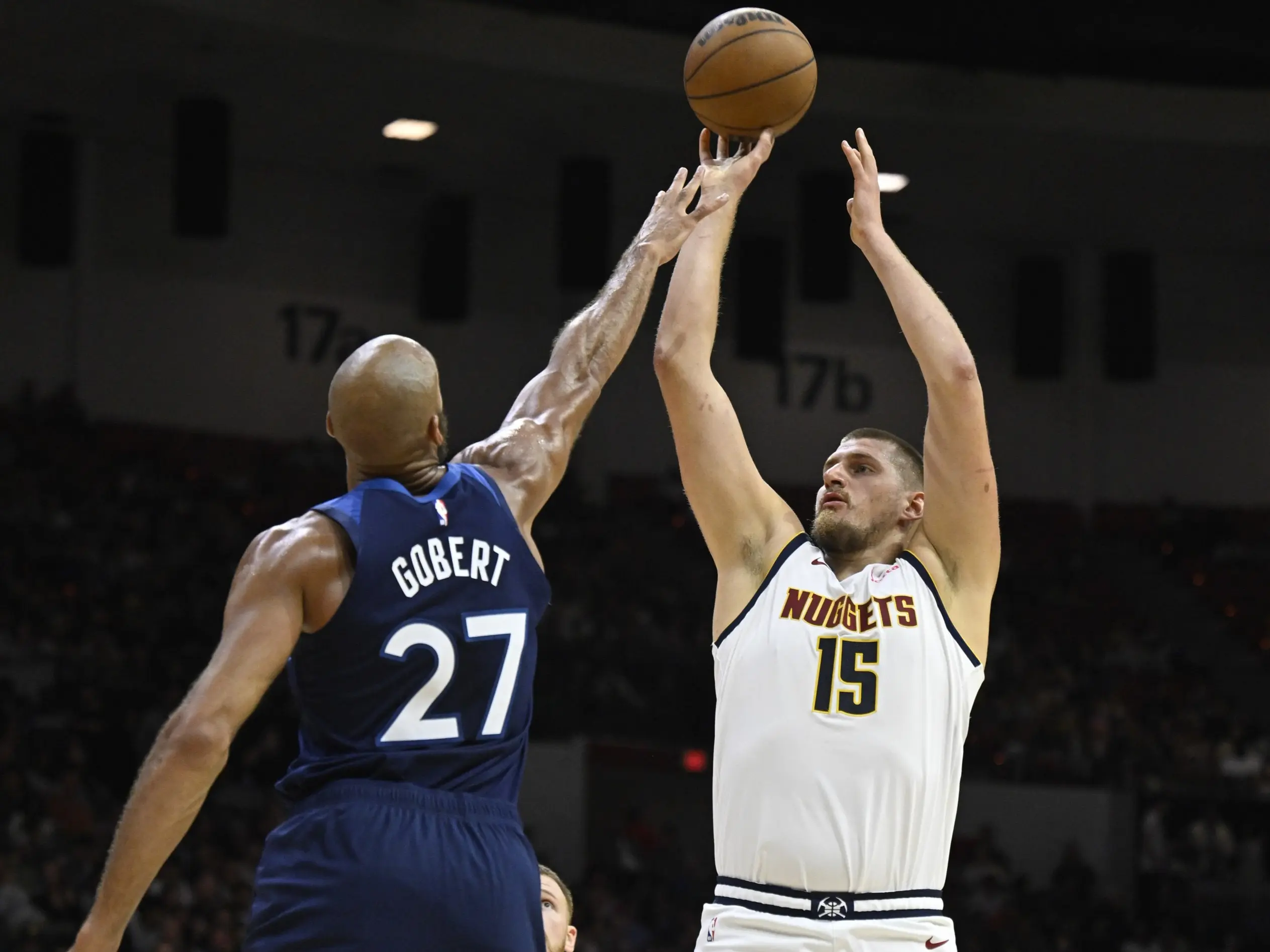 Rudy Gobert fan de Nikola Jokic : « il aide son équipe à gagner, puis il rentre à la maison. C’est ce que j’aime chez lui. »