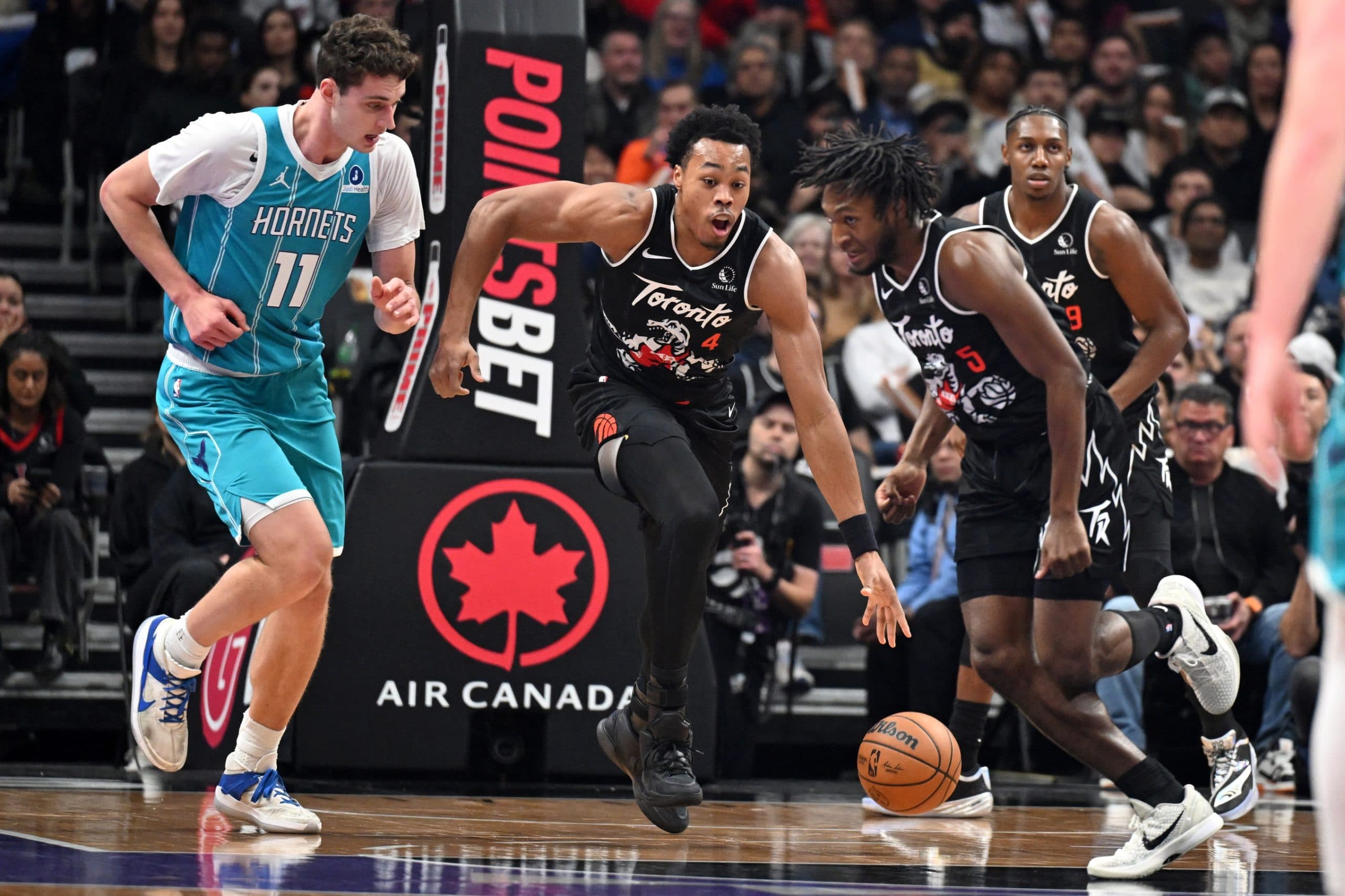 Les Raptors continuent leur série exceptionnelle avec une 8e victoire en 9 matchs