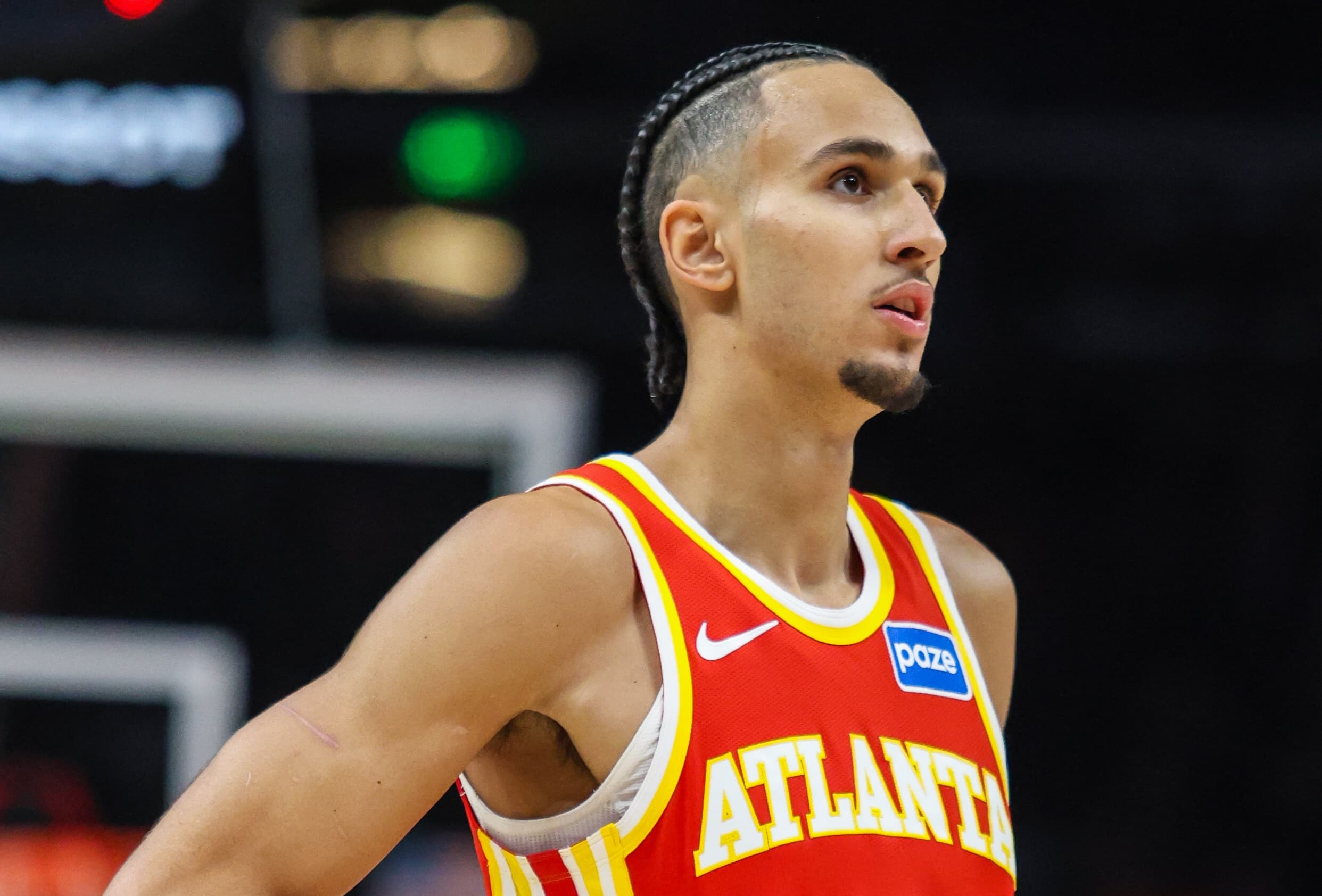 Zaccharie Risacher en panne d’adresse mais utile ailleurs lors de la victoire d’Atlanta contre Utah