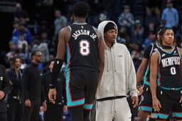 Ja Morant sur le banc des Grizzlies face au Thunder