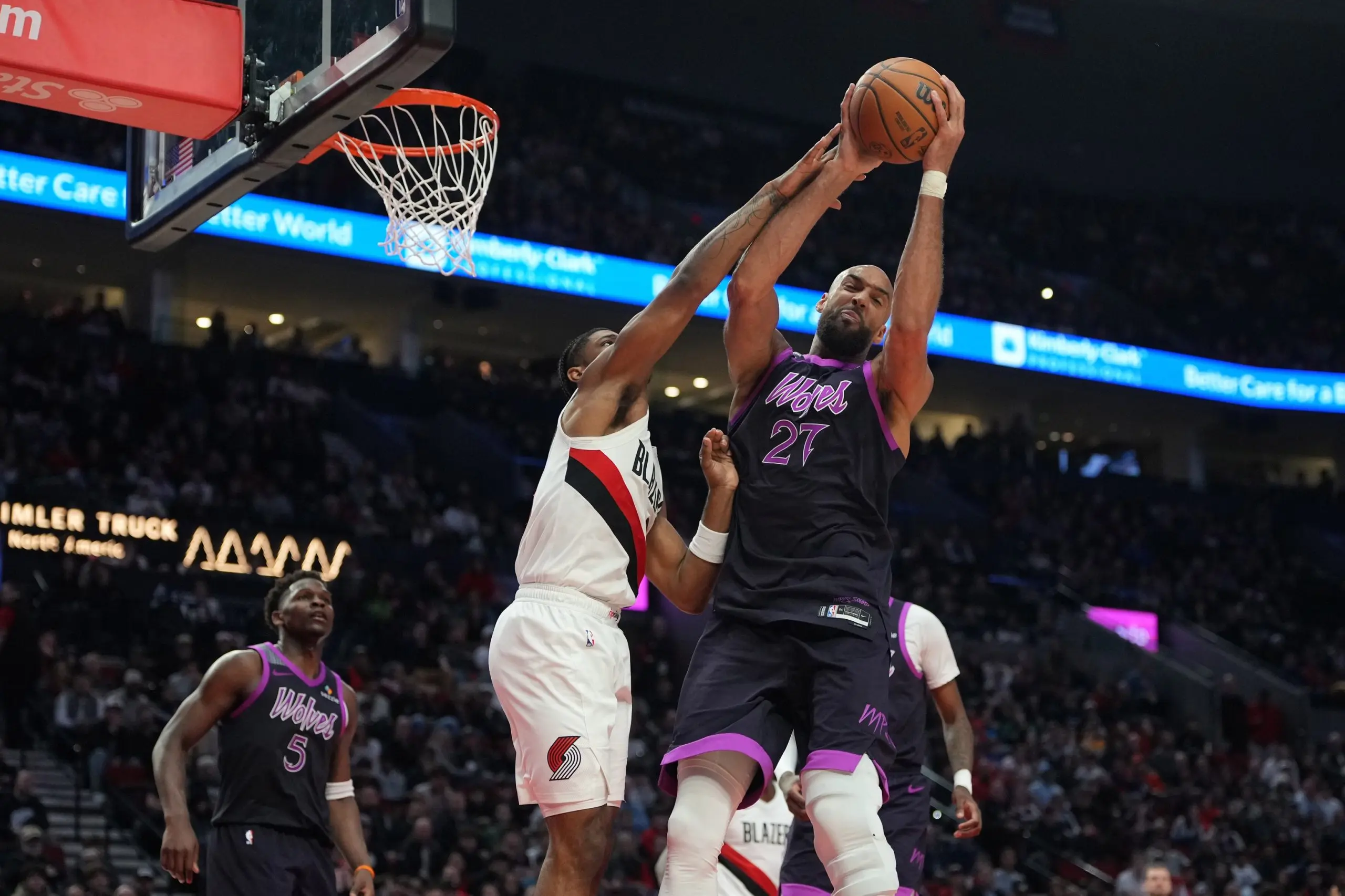 Rudy Gobert bat son record de la saison aux rebonds, Ousmane Dieng repart de l’avant, retour remarqué pour Moussa Diabaté