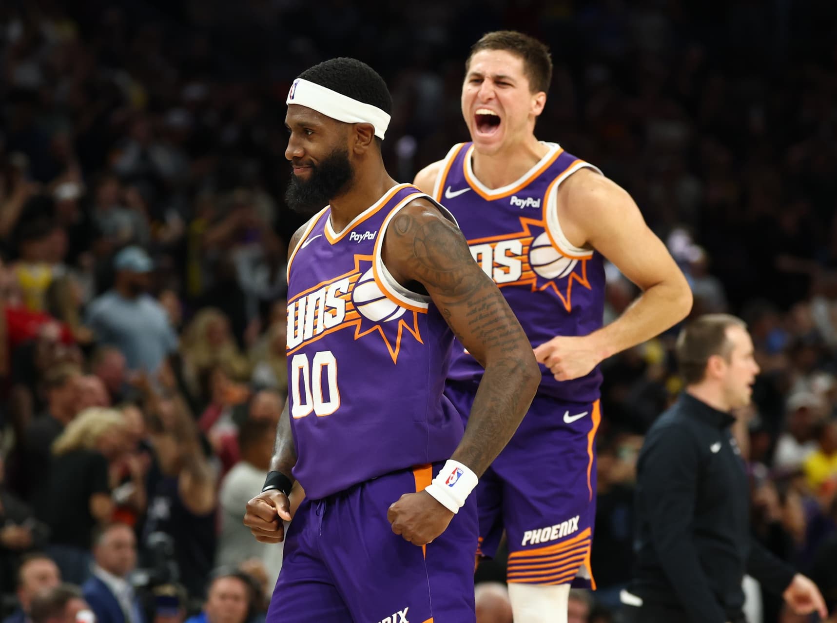 Les Los Angeles Lakers crucifiés par les Suns à la dernière seconde