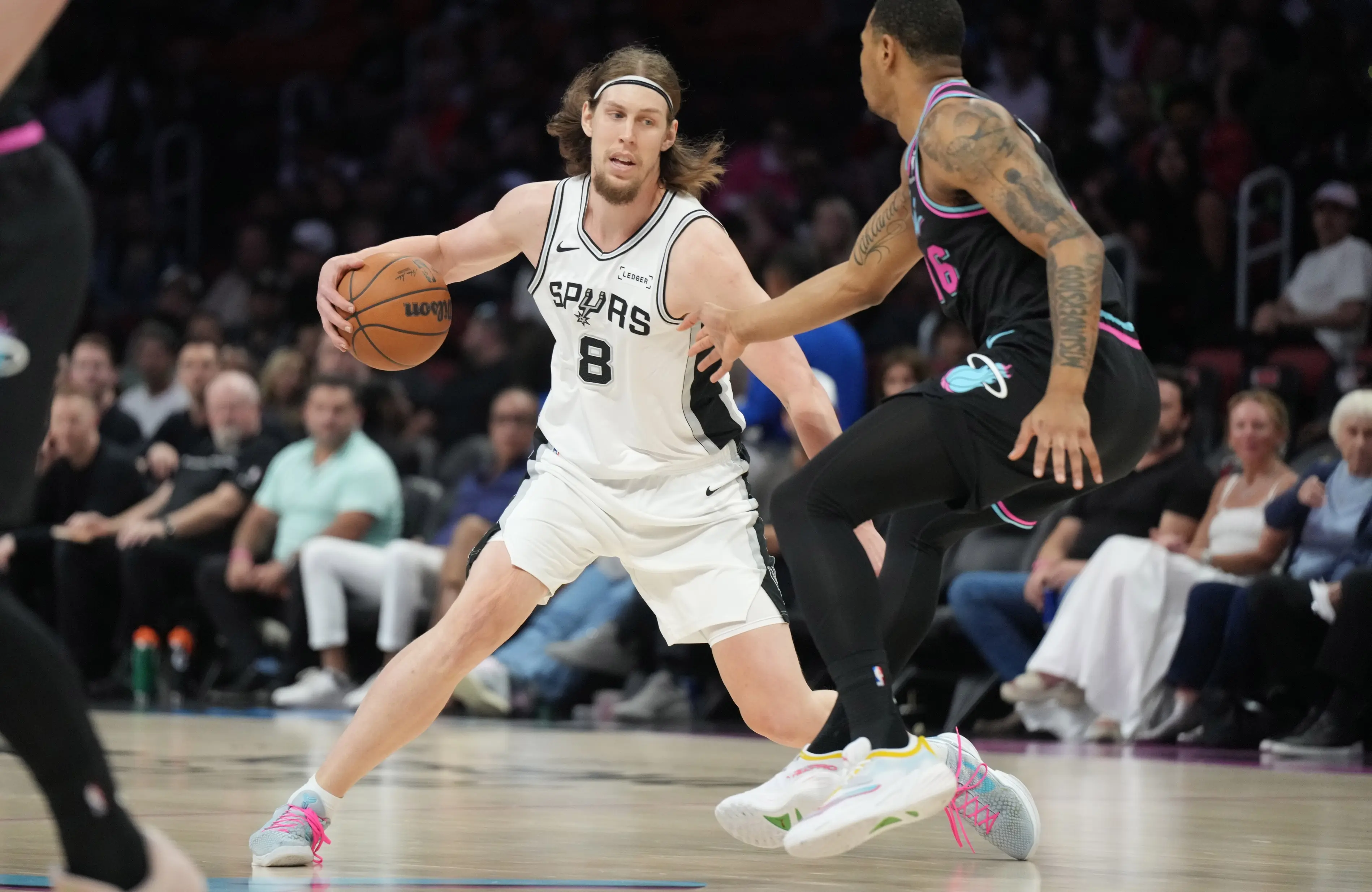 Kelly Olynyk quitte Victor Wembanyama pour Gérald Ayayi : l'intérieur NBA va découvrir l'EuroCup !