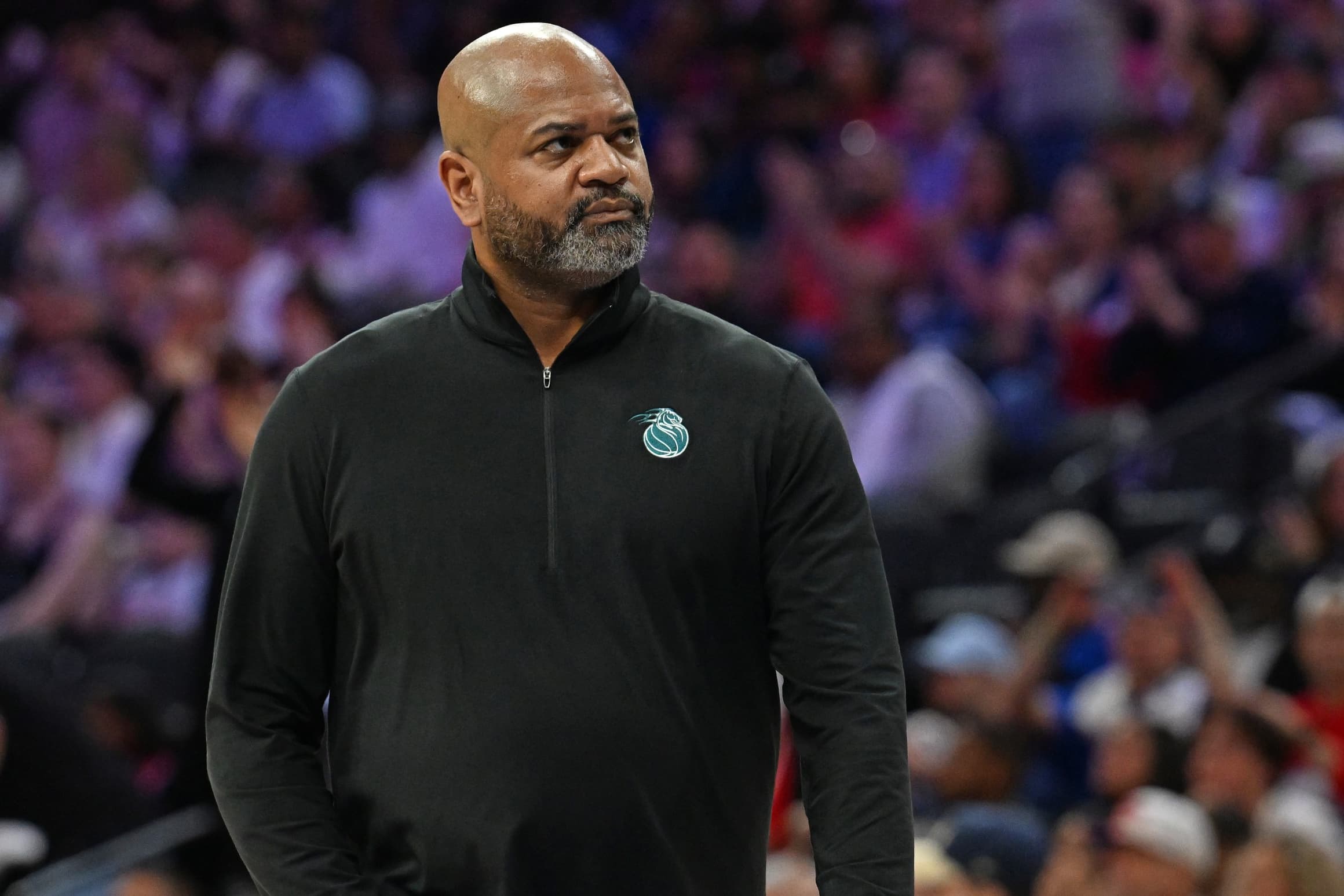 J.B. Bickerstaff remporte le prix d’entraîneur de l’année NBCA avec Detroit