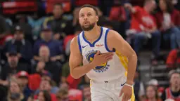 Stephen Curry, premier joueur en activité mis à l'honneur par le Hall of Fame
