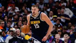 Nikola Jokic n'a pas prévu de se précipiter pour signer son extension de contrat aux Nuggets.