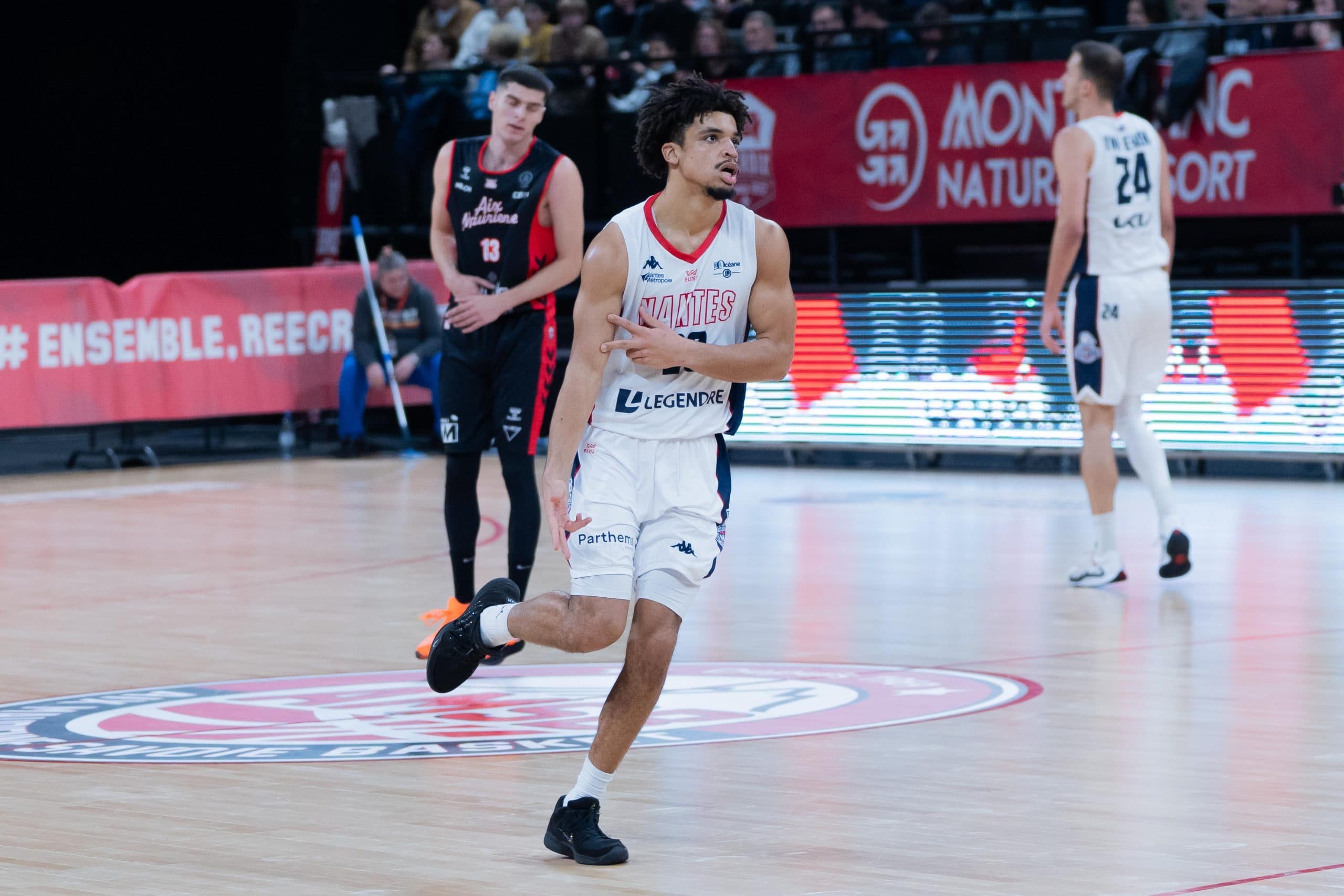 Deuxième meilleur marqueur d’ÉLITE 2 à 21 ans : qui est Mathys Kangudia, la révélation de Nantes qui vise l’EuroLeague ?