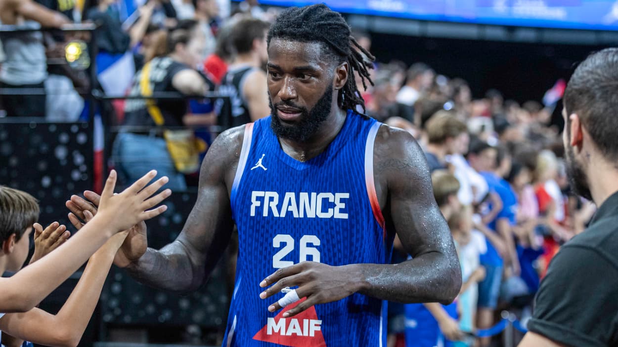 Mathias Lessort (France) avec le public Mathias Lessort (France) avec le public