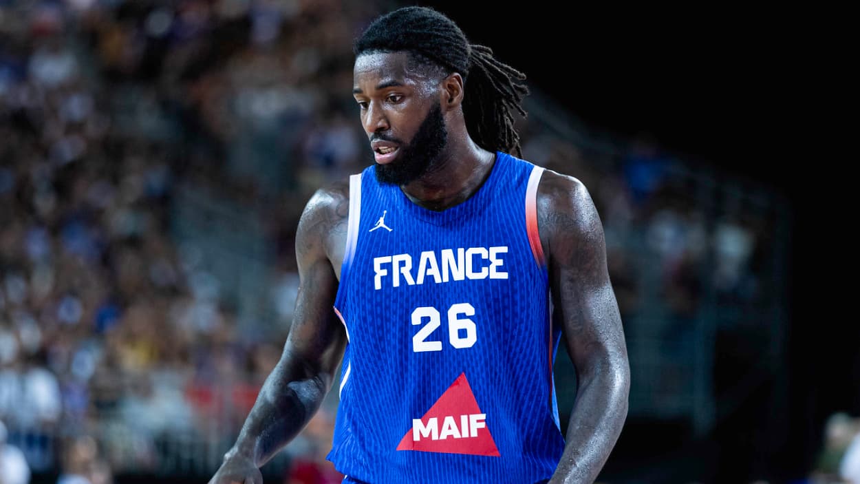 Mathias Lessort (France) face à l'Allemagne Mathias Lessort (France) face à l'Allemagne