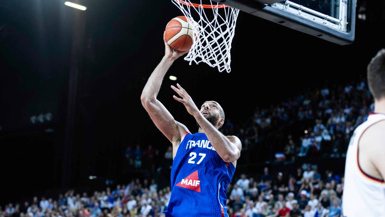 Rudy Gobert (France) au lay-up Rudy Gobert (France) au lay-up